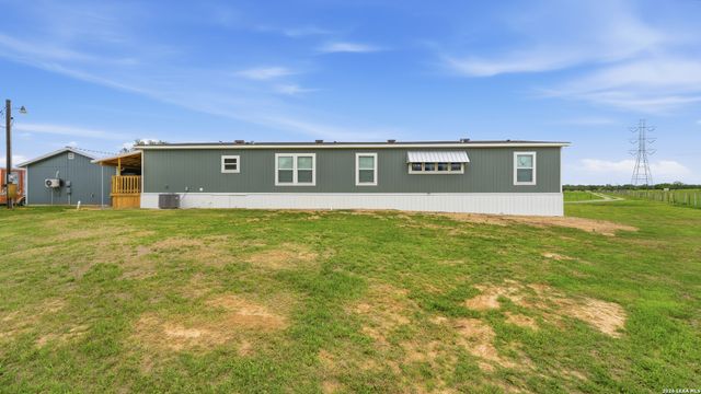 1576 Settlers Way, Seguin, TX 78155