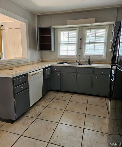 1526 Booker Street, Hannibal, MO 63401