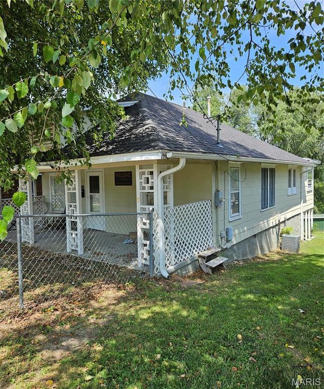 1526 Booker Street, Hannibal, MO 63401