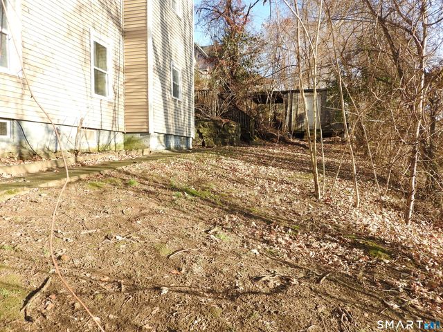 11 Division Street, Norwich, CT 06360