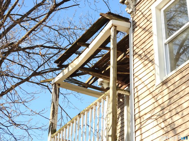 11 Division Street, Norwich, CT 06360