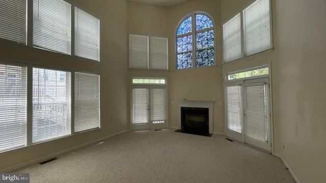 43326 COLUMBUS ST, Ashburn, VA 20147