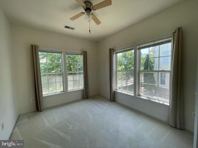43326 COLUMBUS ST, Ashburn, VA 20147
