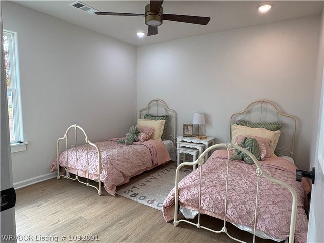 1129 Hunter Drive, Barling, AR 72923