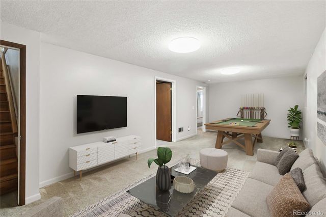 3276 S Hoyt Way, Denver, CO 80227