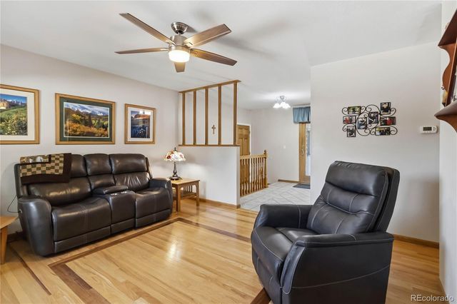 3276 S Hoyt Way, Denver, CO 80227