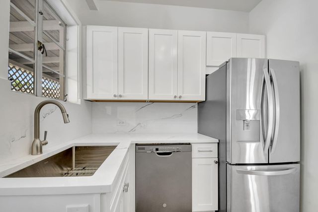 218 Worth Avenue, Palm Beach, FL 33480