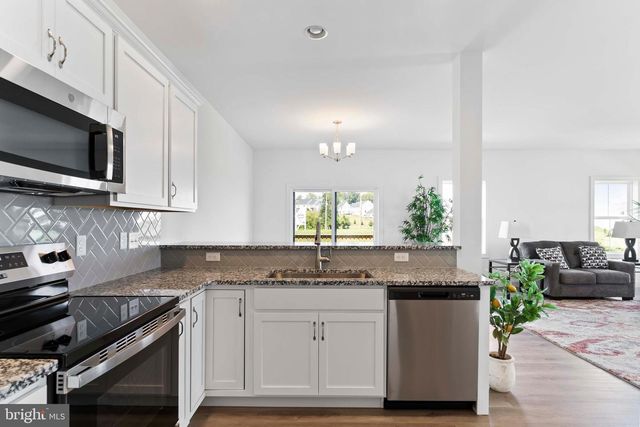 669 BRITTANY DRIVE, Mechanicsburg, PA 17055