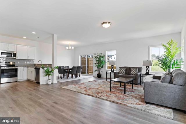 669 BRITTANY DRIVE, Mechanicsburg, PA 17055