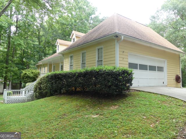 345 Little Creek Drive, Sharpsburg, GA 30277
