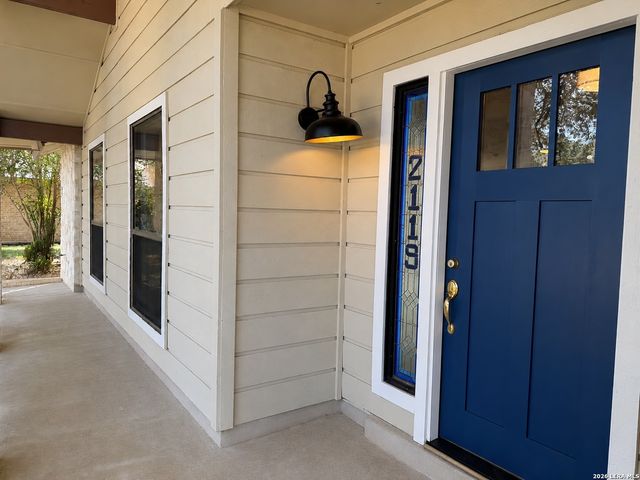 2119 CRESTED WALK, San Antonio, TX 78231