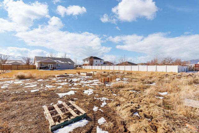 374 W 230 N, Monroe, UT 84754