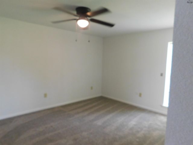 437 W 3RD STREET, Burkburnett, TX 76354