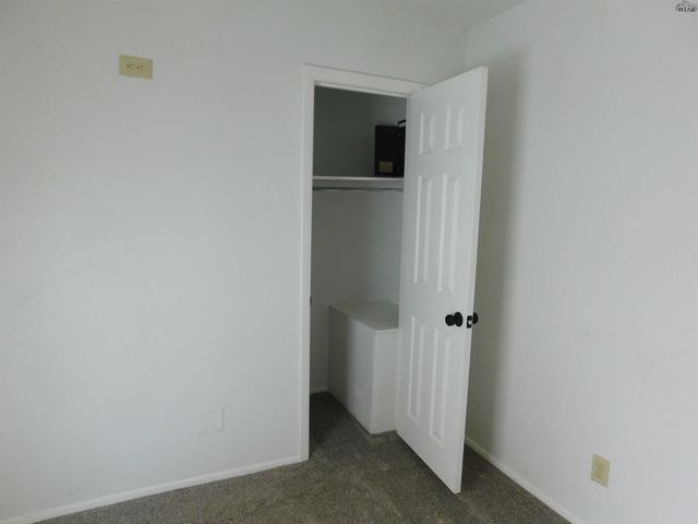 437 W 3RD STREET, Burkburnett, TX 76354