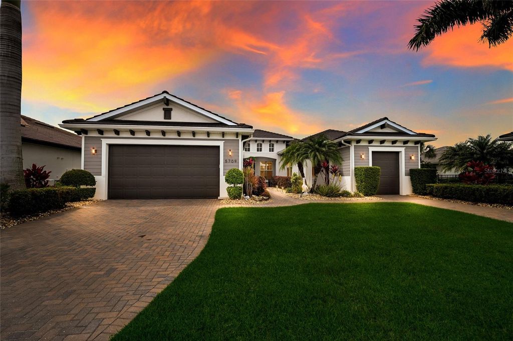 Image 8 of property listing at 5709 TIDEWATER PRESERVE BOULEVARD, Bradenton, FL 34208