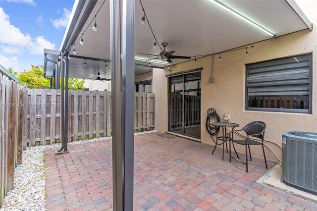 11429 SW 253rd St, Homestead, FL 33032