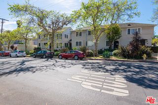 3220 W 2nd Street, Los Angeles, CA 90004