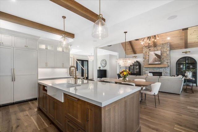 63 Commanders Helm, Laconia, NH 03246