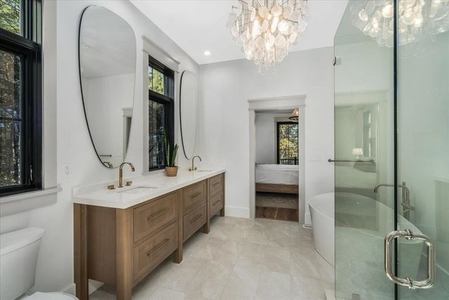 63 Commanders Helm, Laconia, NH 03246