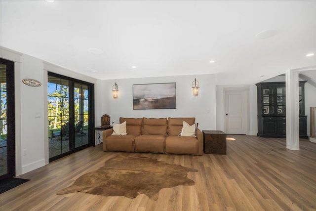 63 Commanders Helm, Laconia, NH 03246