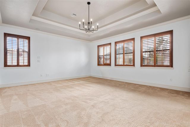 4523 Maple Street, Bellaire, TX 77401