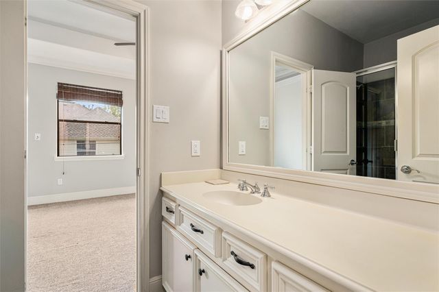 4523 Maple Street, Bellaire, TX 77401