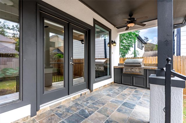 4523 Maple Street, Bellaire, TX 77401