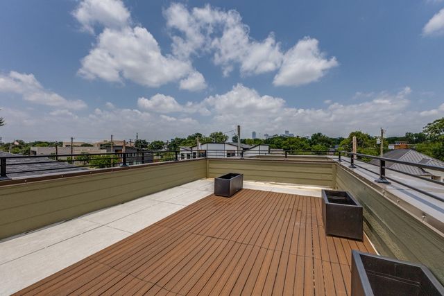 2416 Pennsylvania Avenue, Dallas, TX 75215