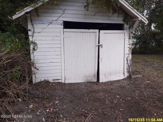 6320 NORWOOD Avenue, Jacksonville, FL 32208