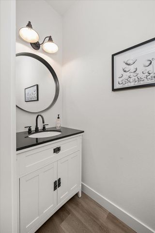 24960 E Pine Point Ct, Liberty Lake, WA 99019