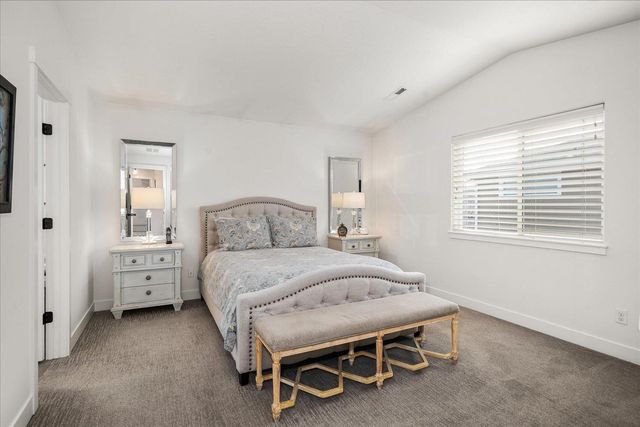 24960 E Pine Point Ct, Liberty Lake, WA 99019