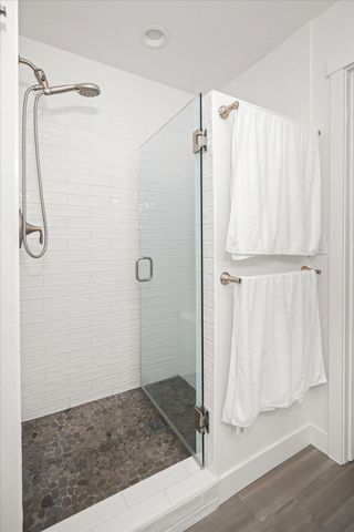 24960 E Pine Point Ct, Liberty Lake, WA 99019