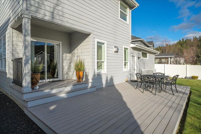 24960 E Pine Point Ct, Liberty Lake, WA 99019