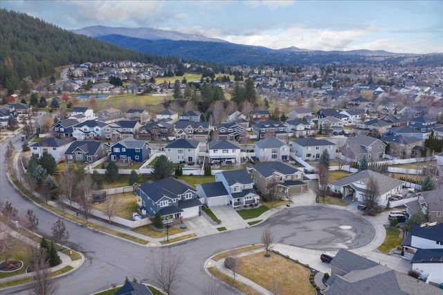 24960 E Pine Point Ct, Liberty Lake, WA 99019