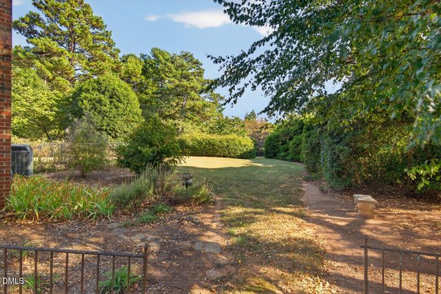 2549 Whippletree Drive, Raleigh, NC 27603