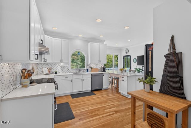 2549 Whippletree Drive, Raleigh, NC 27603