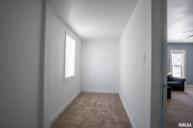 303 WASHINGTON Street, Carterville, IL 62918