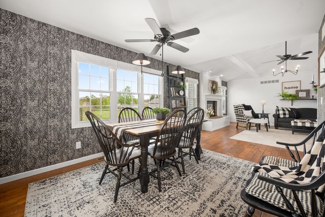 8801 S Rood Road, Kingston, IL 60145