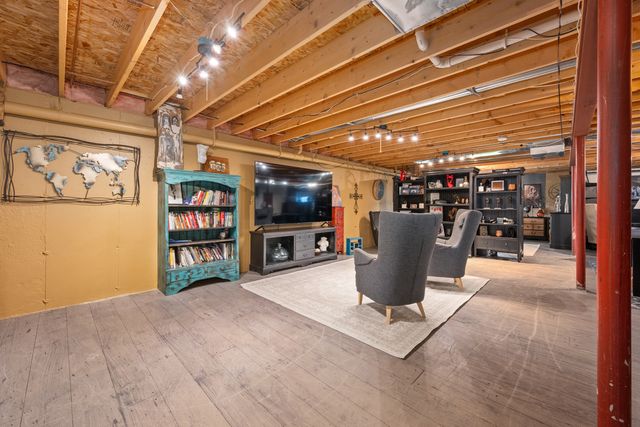 8801 S Rood Road, Kingston, IL 60145