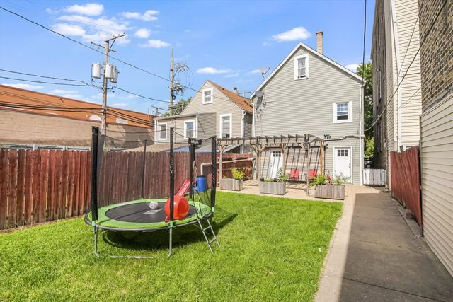 2630 S Spaulding Avenue, Chicago, IL 60623