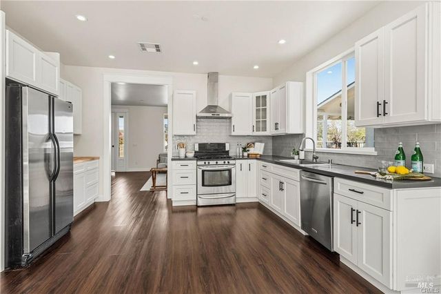 21271 State Highway 175, Middletown, CA 95461