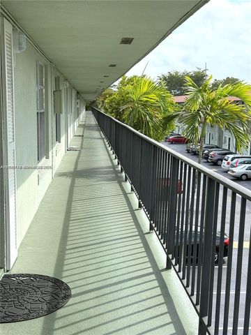 805 W Oakland Park Blvd D19, Oakland Park, FL 33311