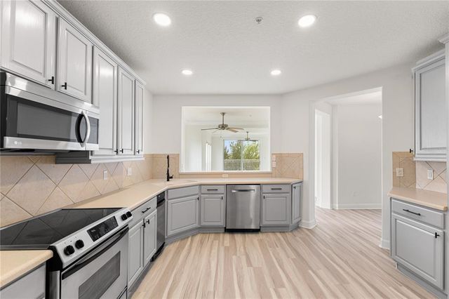 7500 TOSCANA BOULEVARD 331, Orlando, FL 32819