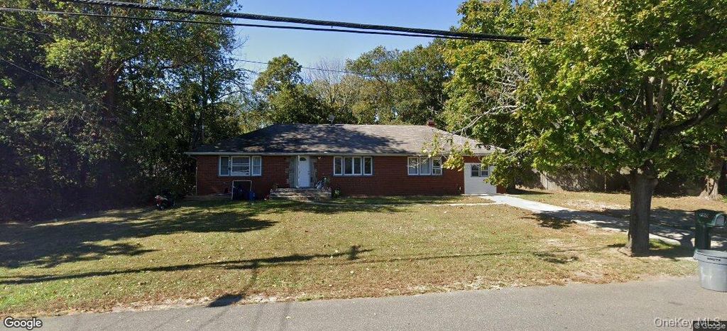 960 Ferndale Boulevard, Central Islip, NY 11722