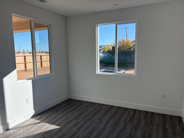 9010 Heather Avenue, California City, CA 93505