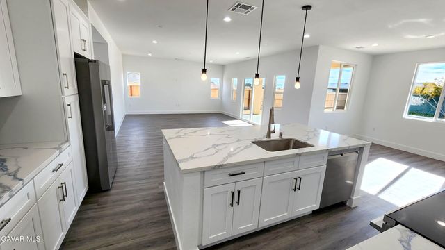 9010 Heather Avenue, California City, CA 93505