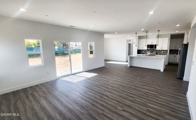 9010 Heather Avenue, California City, CA 93505