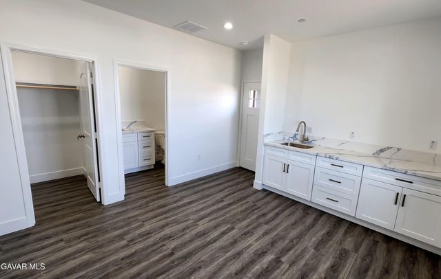 9010 Heather Avenue, California City, CA 93505