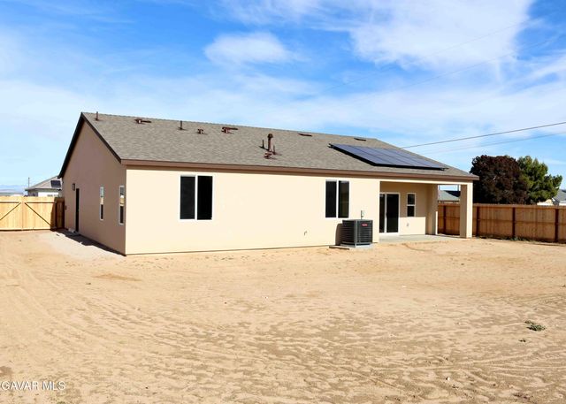 9010 Heather Avenue, California City, CA 93505