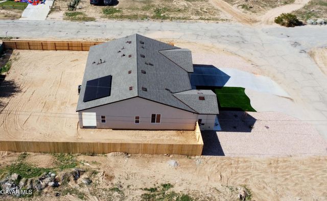 9010 Heather Avenue, California City, CA 93505